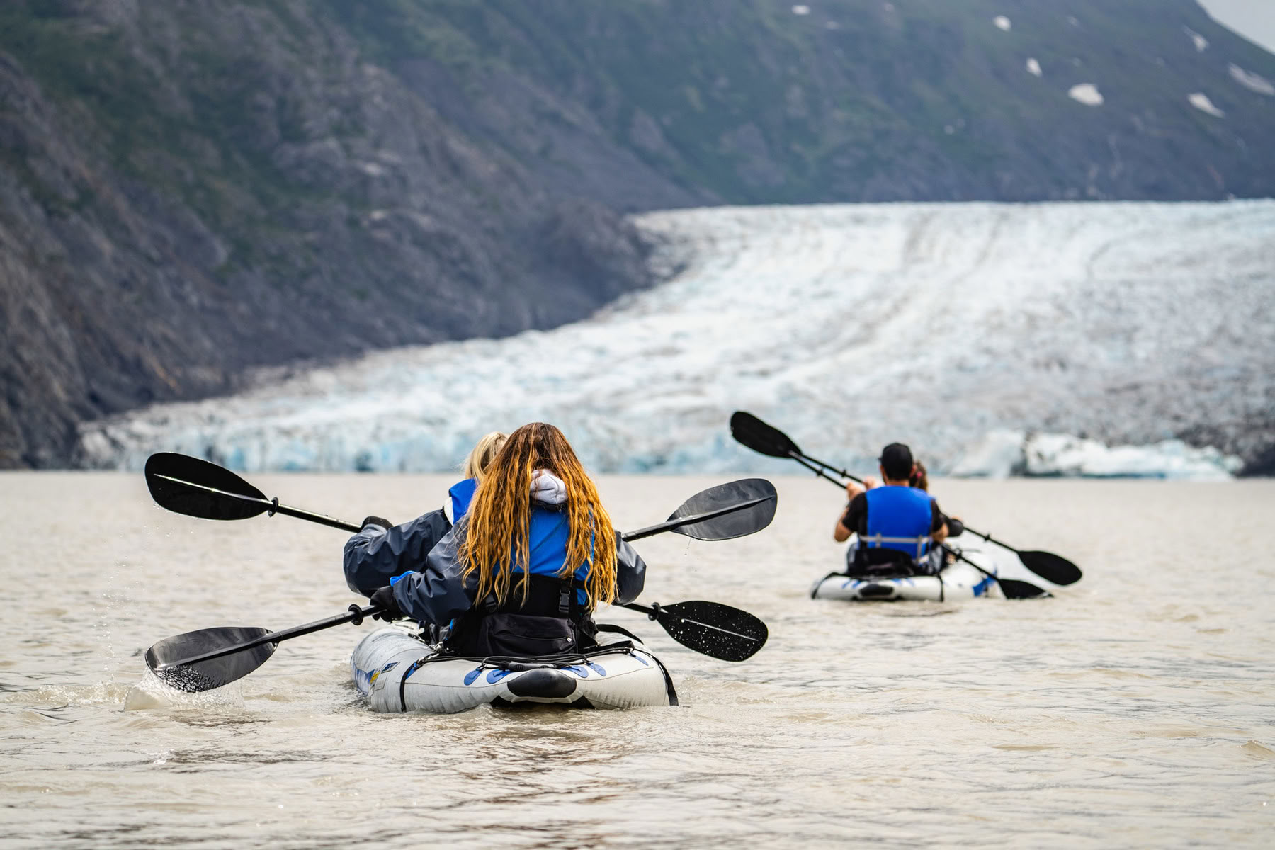 Kayak sur lac glaciaire
