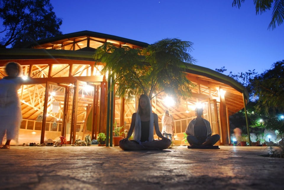 PachaMama Eco Village & Centre de retraite