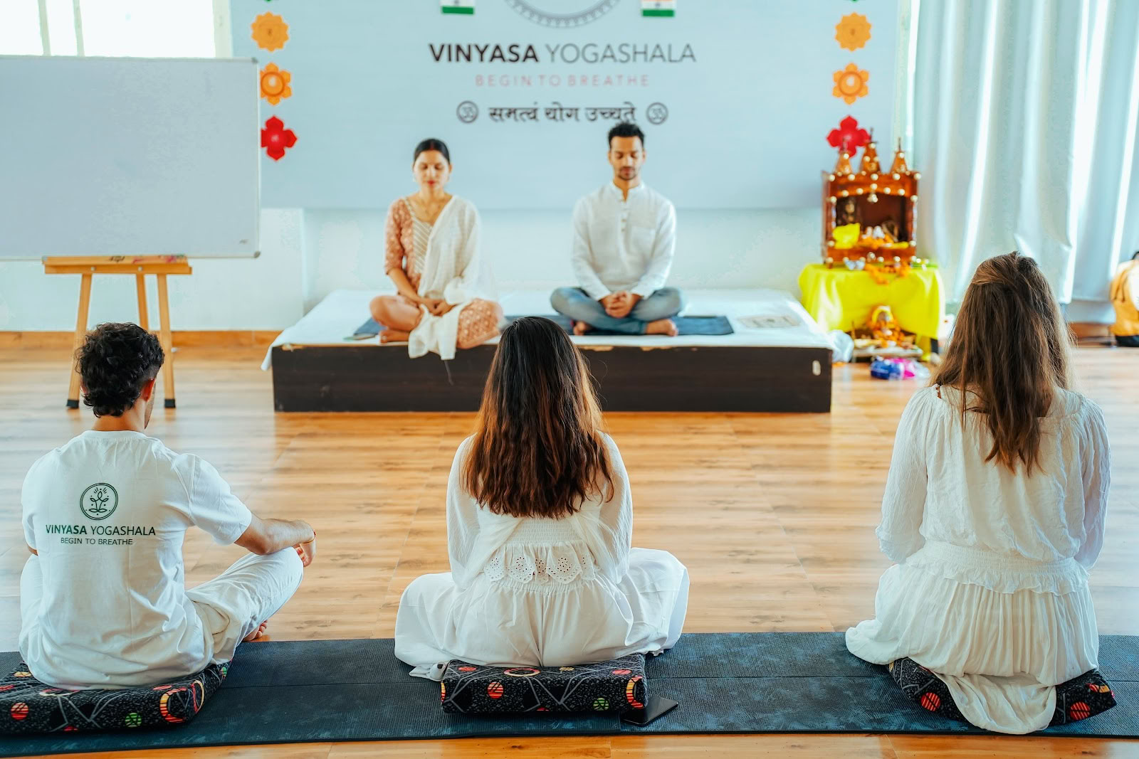 Vinyasa Yogashala - Meilleure école de yoga à Rishikesh, Inde