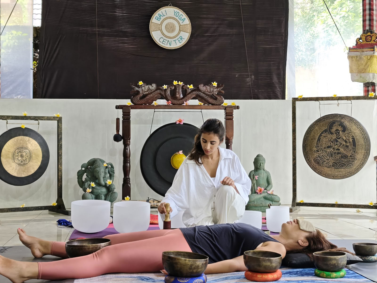 Bali Yoga Center - Cours de yoga et YTT à Ubud Bali
