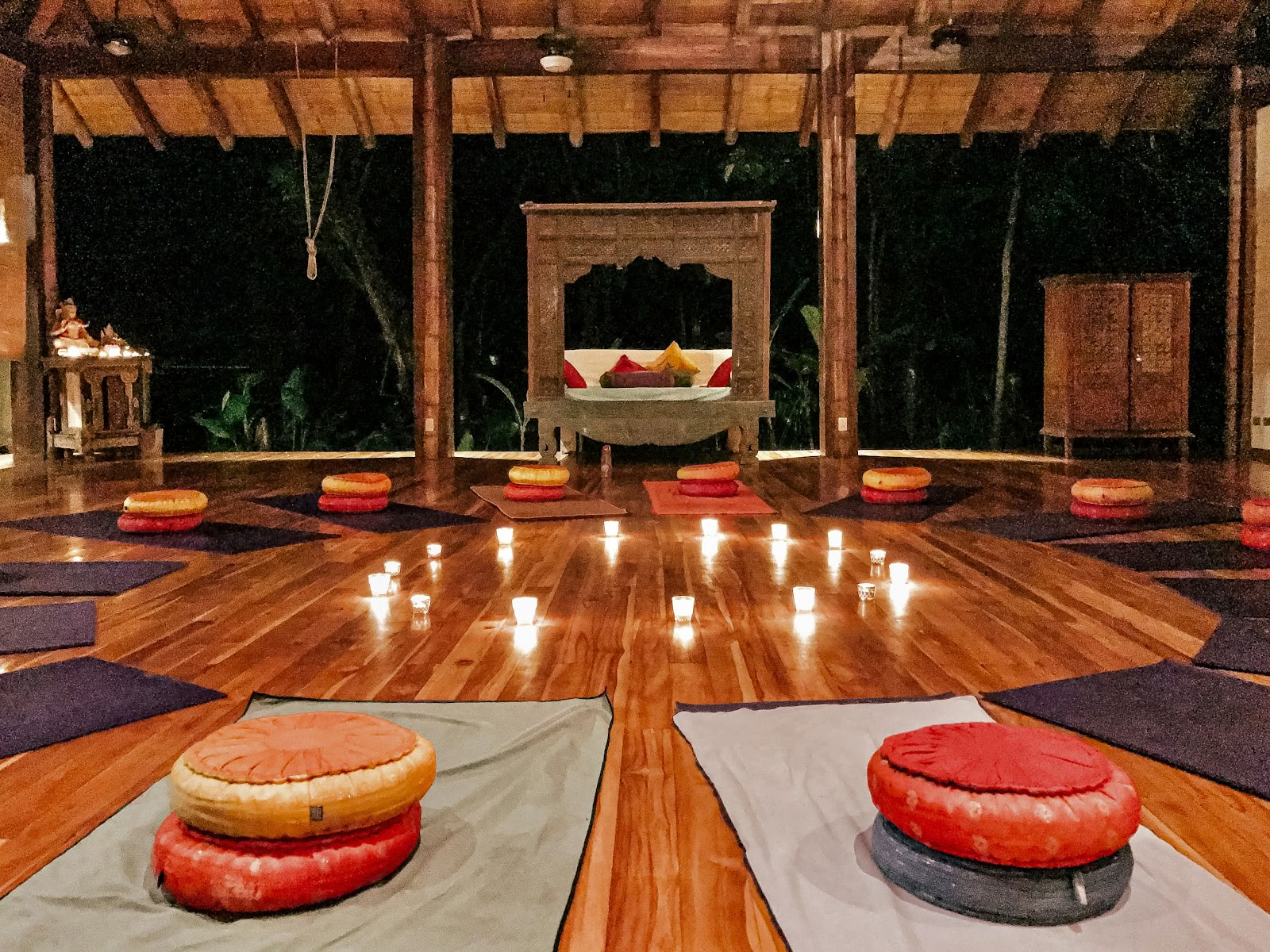 Pura Vida Yoga & Bien-être Retraites