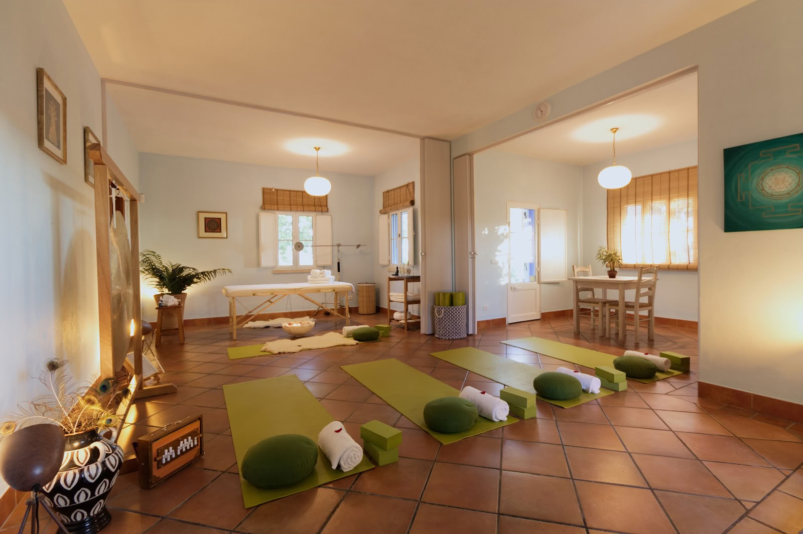 Tabula Rasa Retreat - Centre de traitement à l’ibogaïne préféré en Europe pour un traitement de luxe à l’ibogaïne | Clinique de thérapie | Addiction