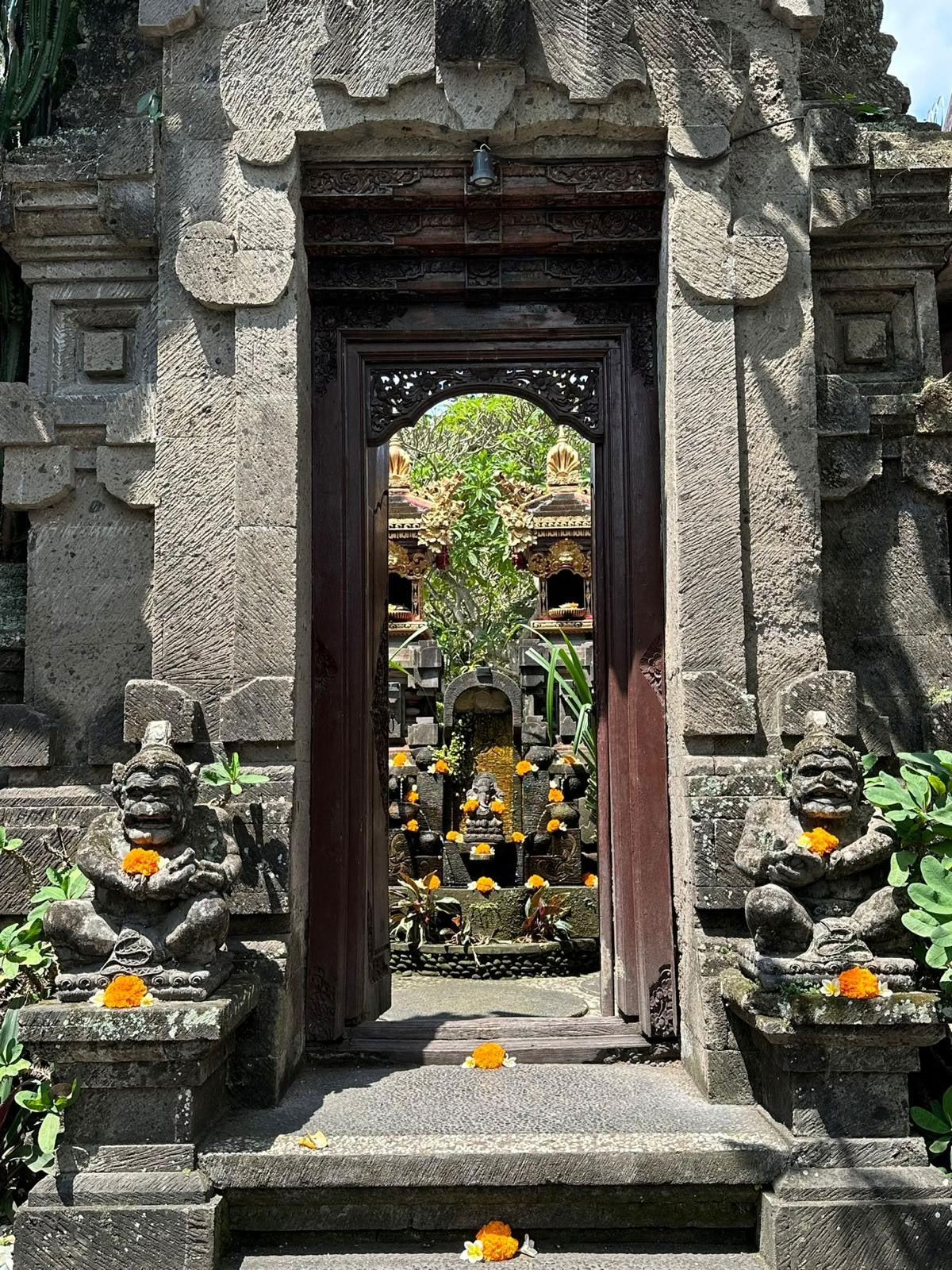 Samasthala Yoga - Formation de professeur de yoga de 200 heures à Bali