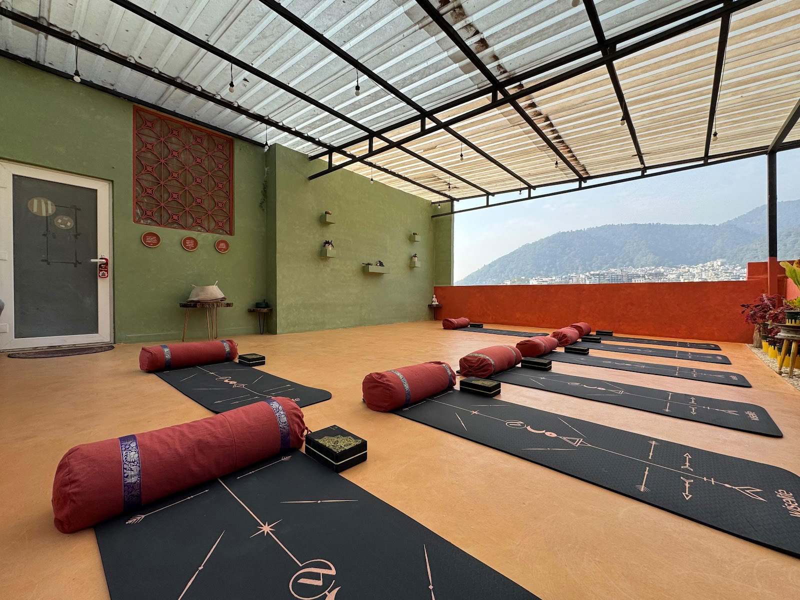 Bunk Stay CoWorking & Yoga