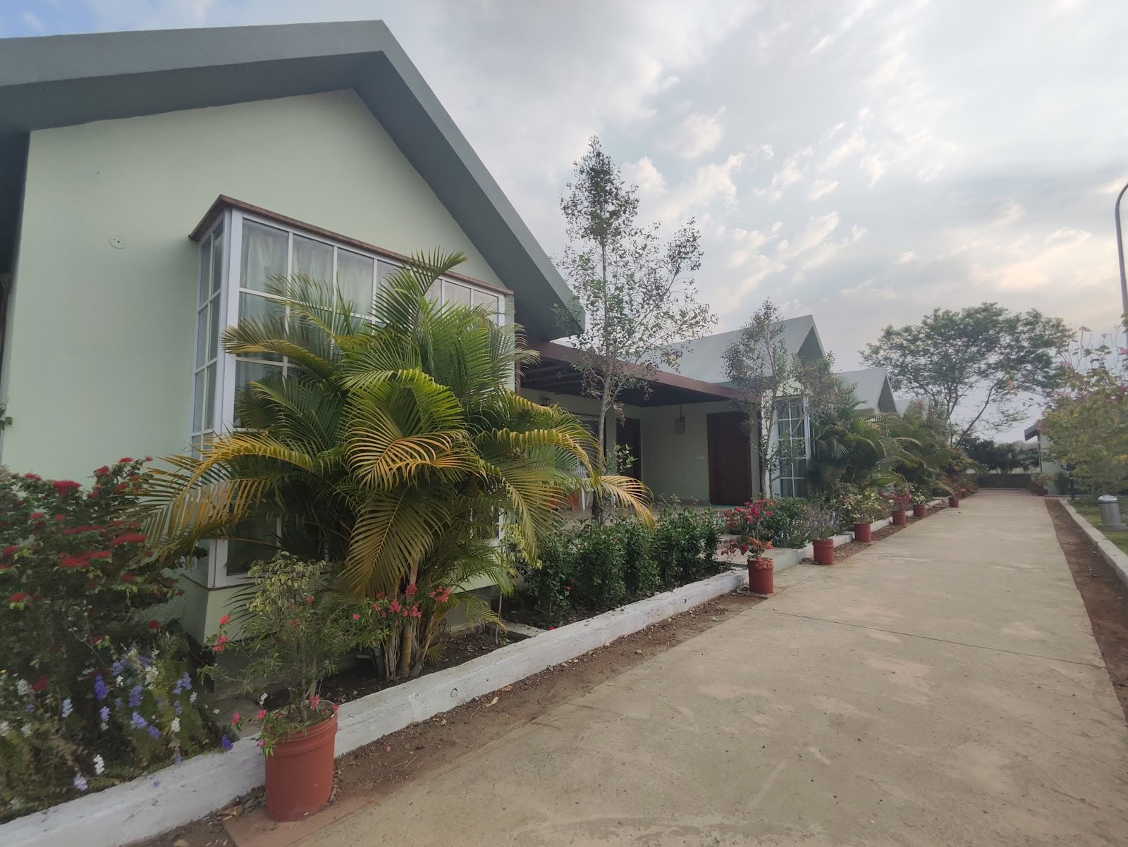 The Life School Bhopal - Yoga, Méditation, Bien-être & Développement personnel