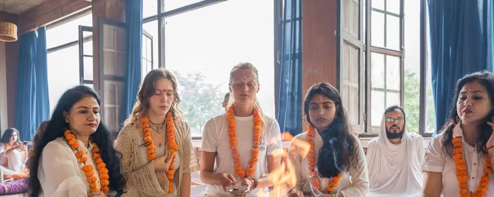 Samadhi Yoga Ashram - Meilleure école de yoga à Rishikesh, en Inde