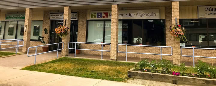 Bureau de Northern Edge Algonquin
