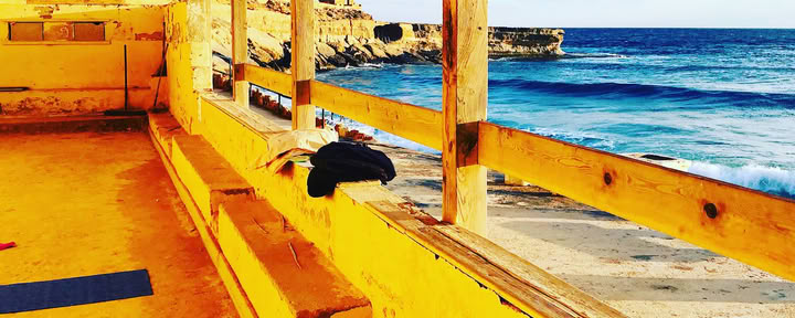Yoga Yellow Rock Gozo