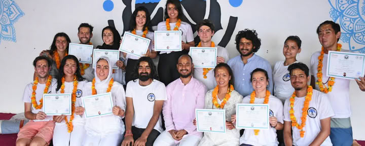 École de formation de professeurs de yoga Maa Shakti Yog, Rishikesh, Inde