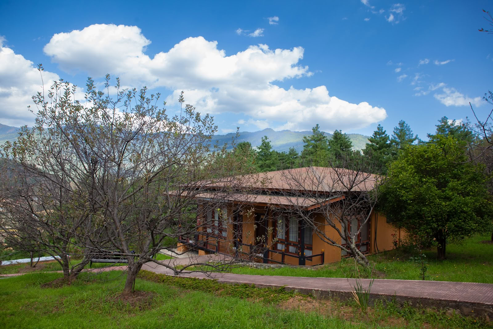 Olathang Cottages