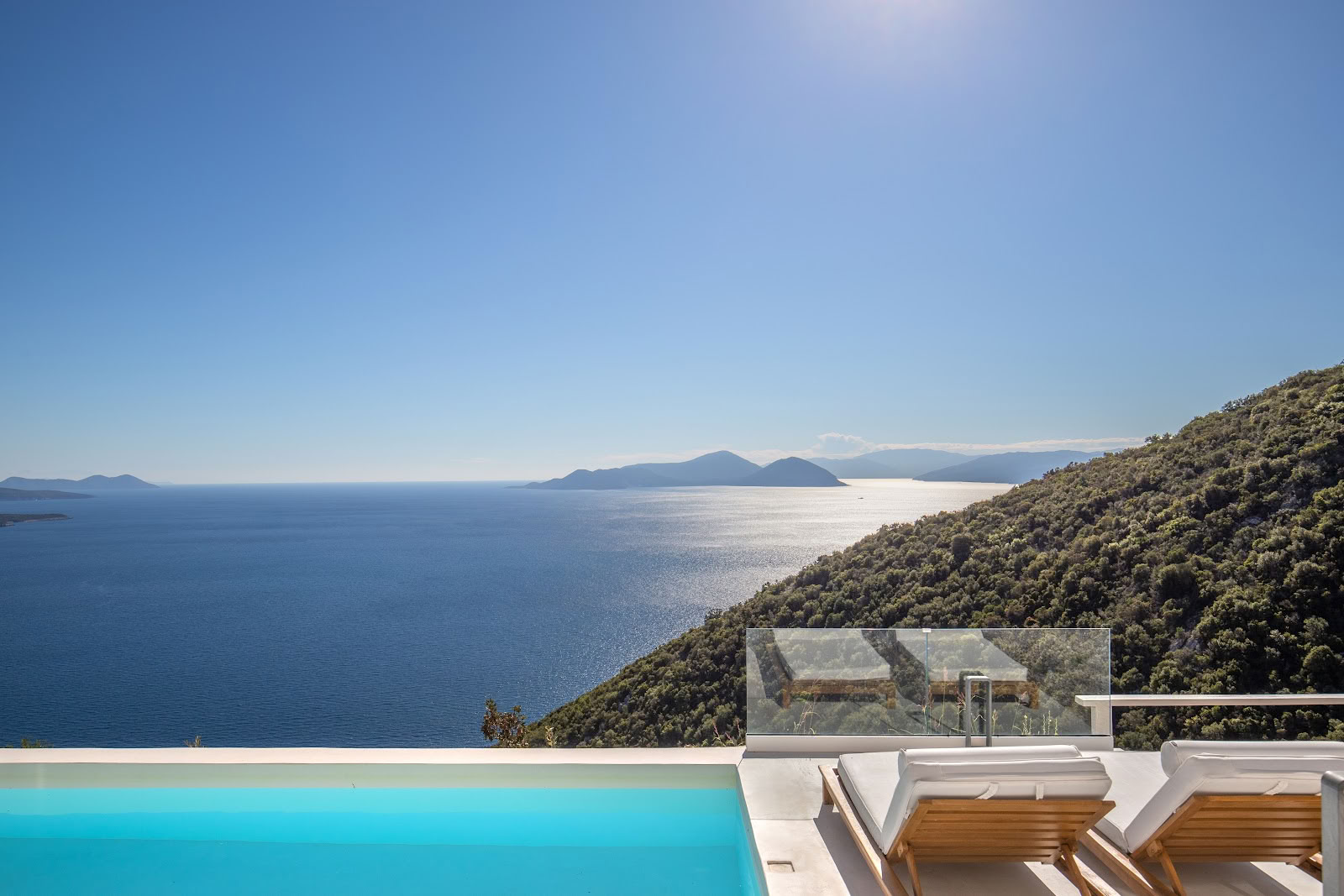 Urania Luxury Villas