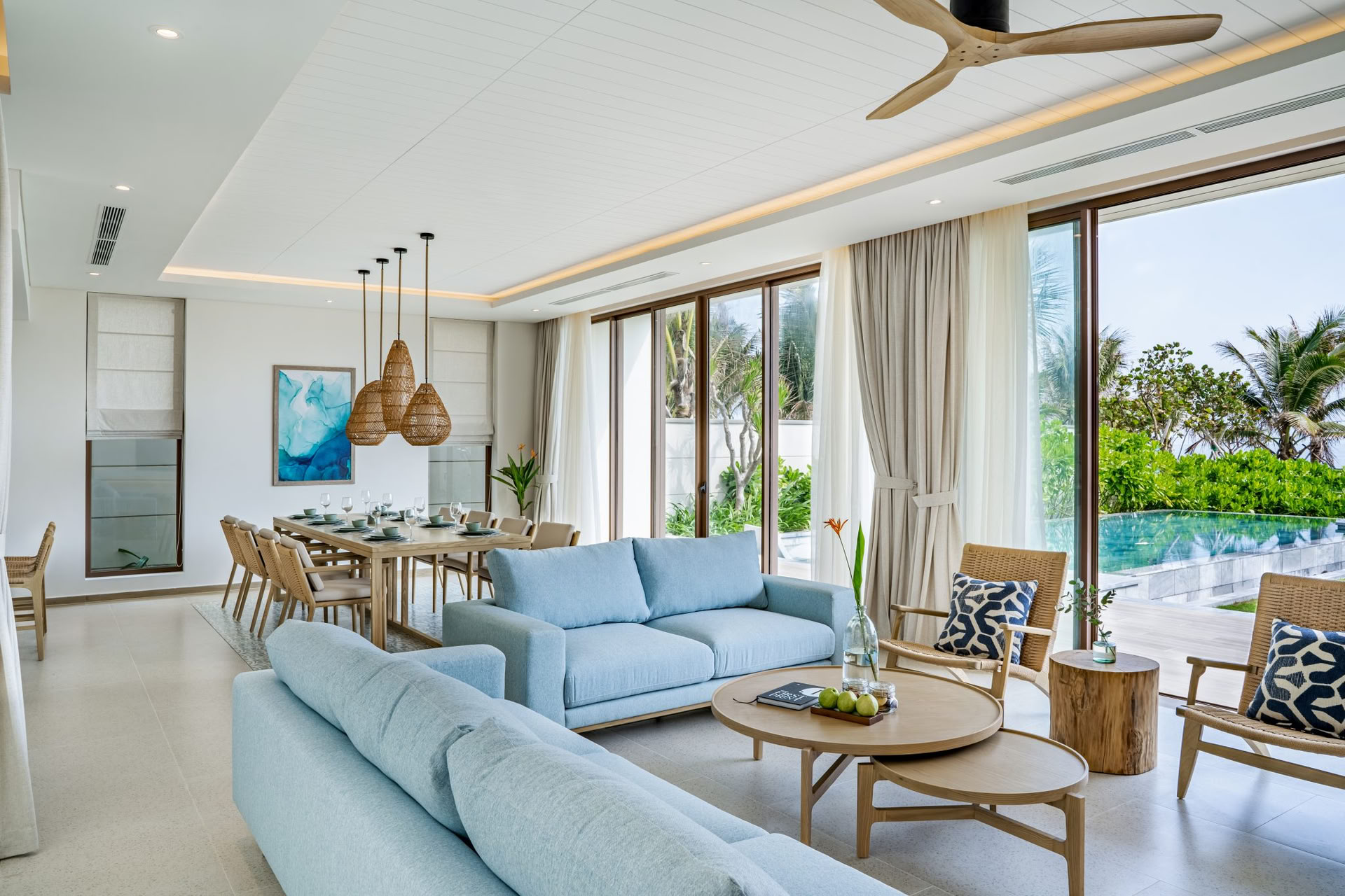 Villa avec piscine en bord de mer de quatre chambres – accès au Ocean Club