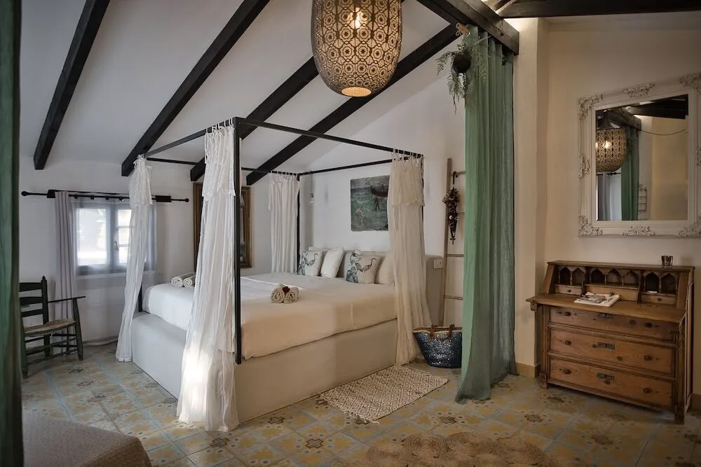 Chambre simple avec salle de bain privée