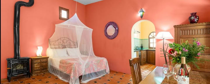 Suite au bord de la piscine