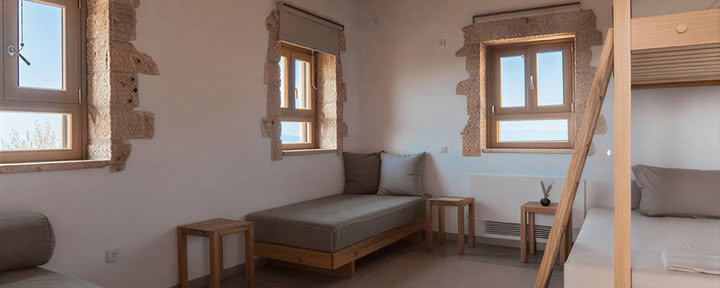 Chambre quadruple avec vue sur la mer