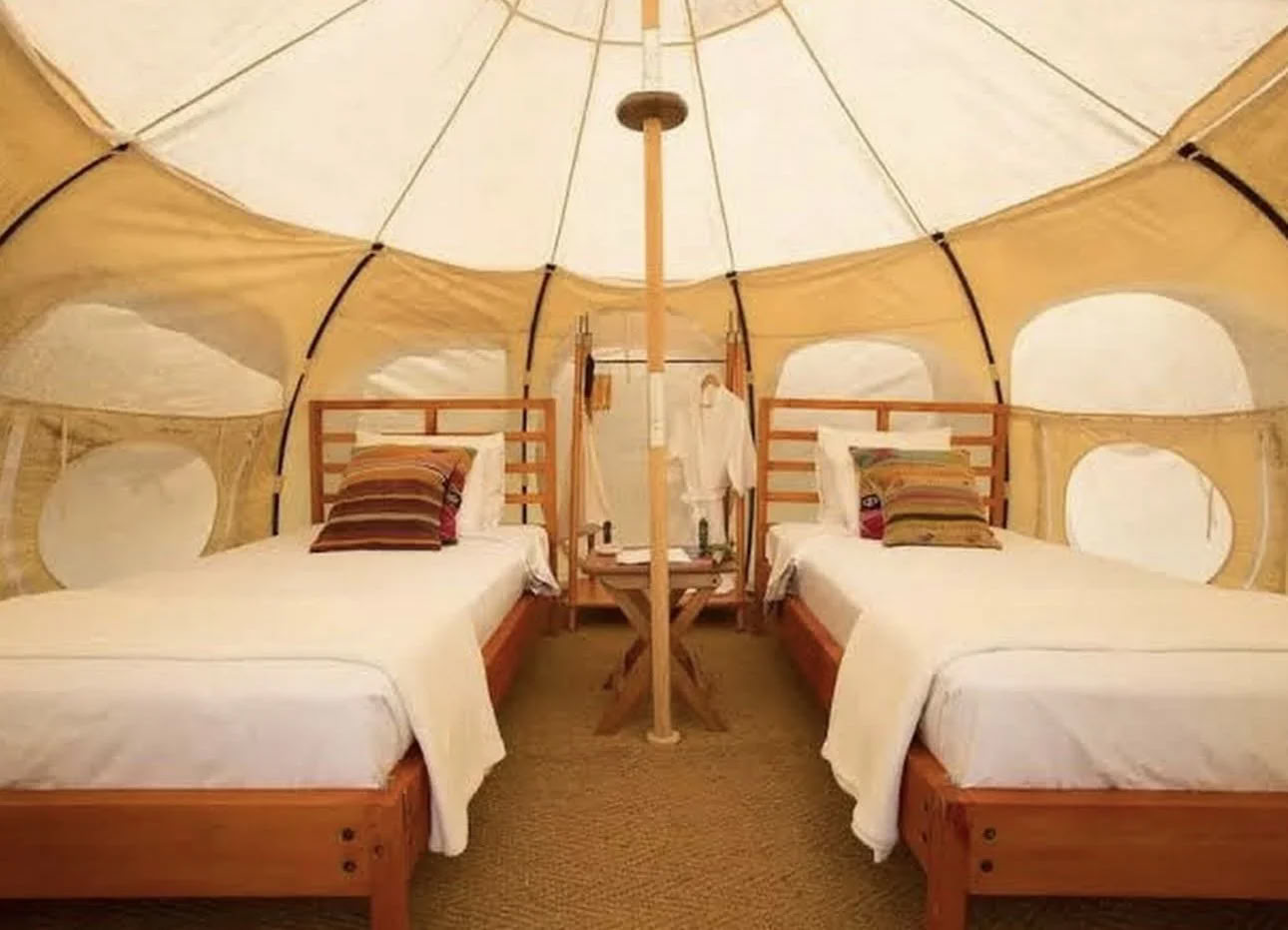 Tente de glamping partagée
