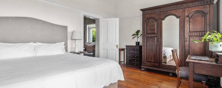 Suite Deluxe Master