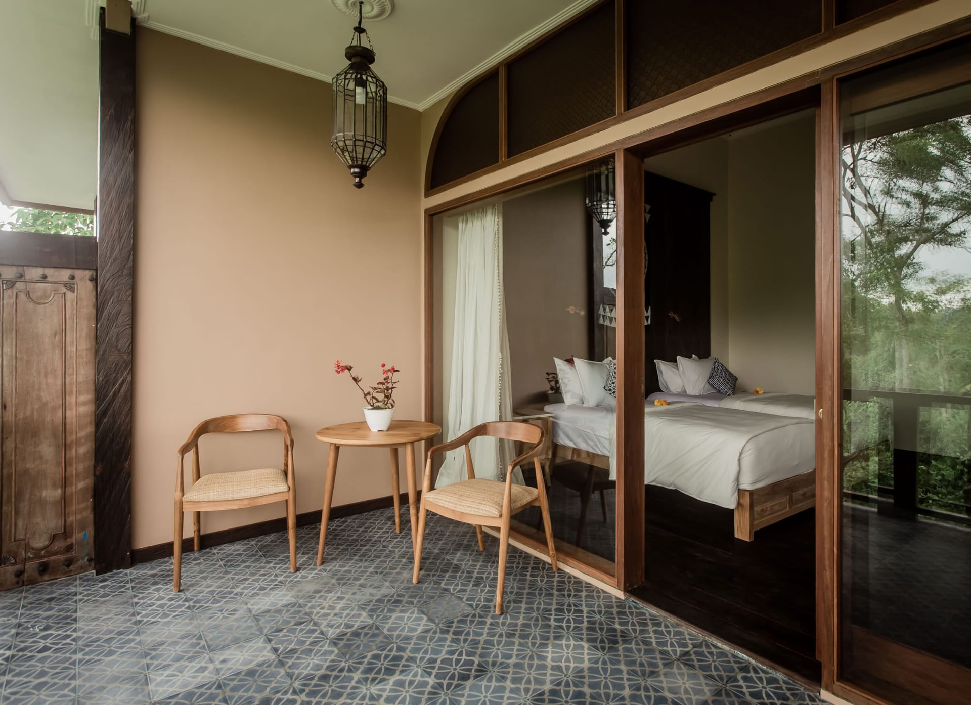 The Taj - chambre privée avec salle de bain attenante pour 2 personnes