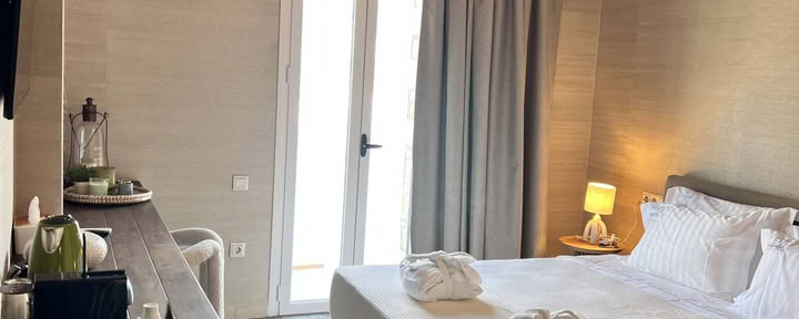 Deluxe avec jacuzzi extérieur