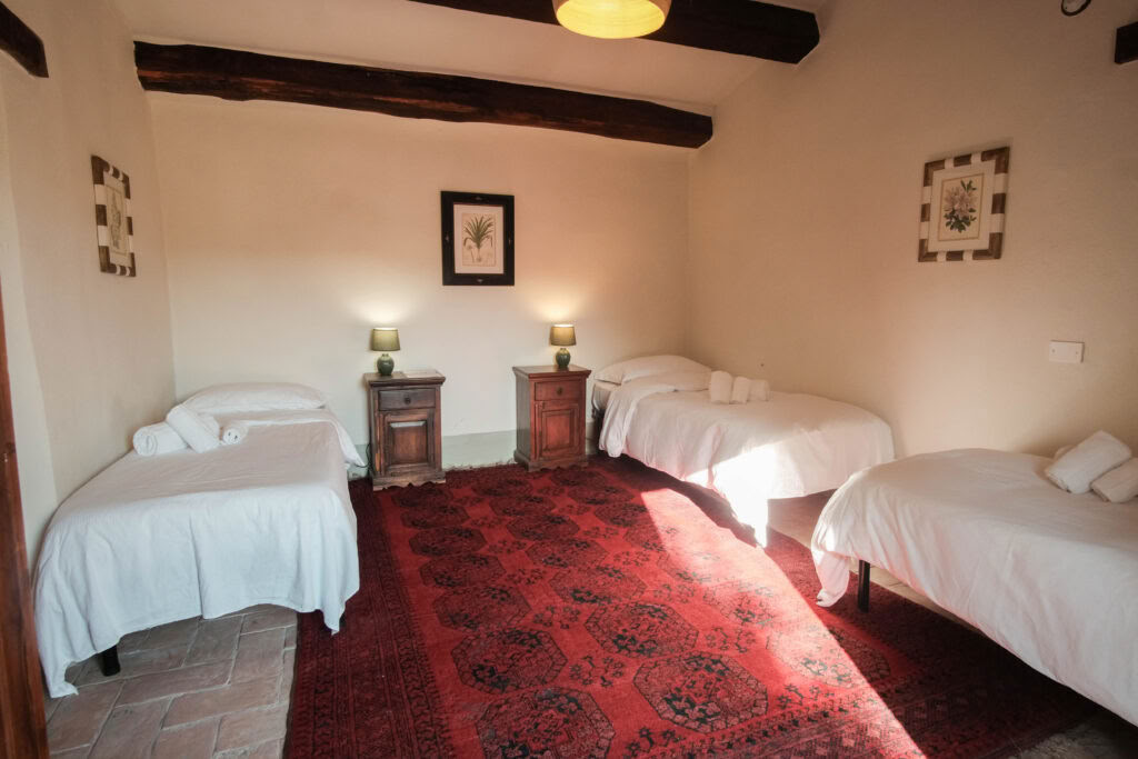 Chambre partagée triple avec salle de bain privative