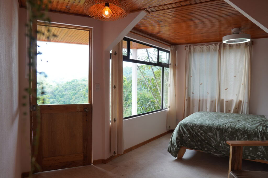 Private Room- Le Sol Heart