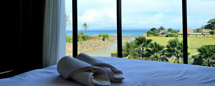 Comfy 5 star Sea View Private Room