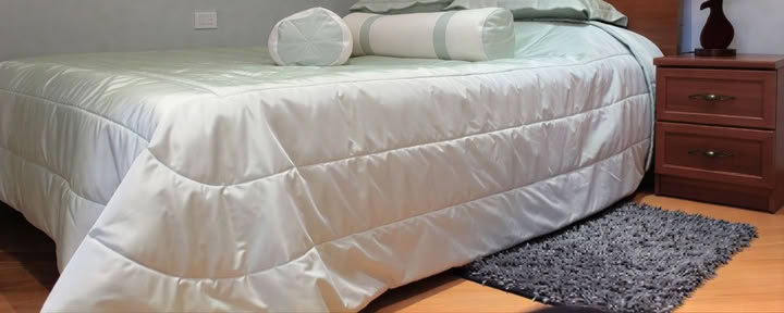 Chambre double avec vue sur le jardin